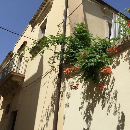 Apartman At First Sight