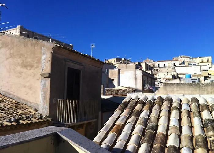 At First Sight Noto